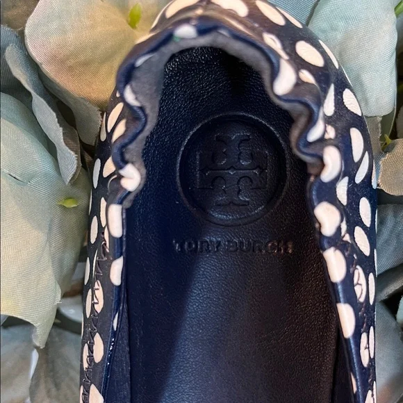 Tory Burch Minnie Travel Ballet with logo Napa leather Polka Dot Flats - Picture 4 of 16